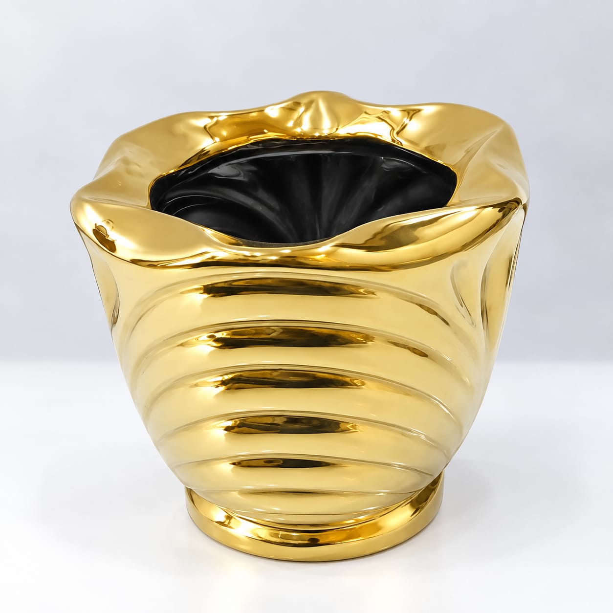 Golden big Pot